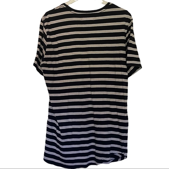 PacSun Black and Beige Striped Tee Scalloped Fit Size Large - Picture 3 of 6